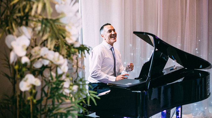 bryan-edery-pianist